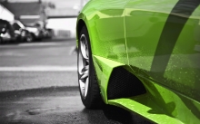 Капли на кузове Lamborghini Murcielago после легкого дождя